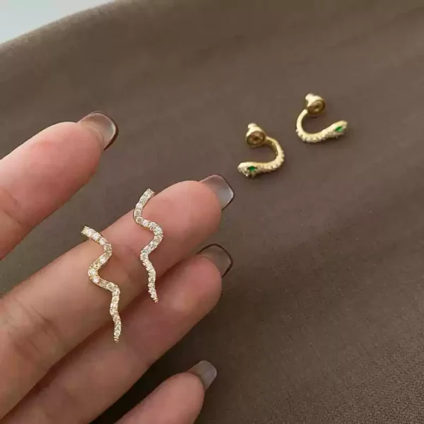 Vintage lux serpentine earrings #002 - Image 4