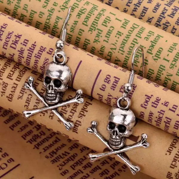 Dark pirate-themed punk skull earrings #002 - Image 6